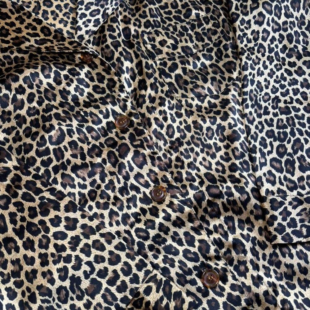 Victoria's Secret Women's Pajama Top S Leopard Print Satin-Like Black Tan - Picture 3 of 7